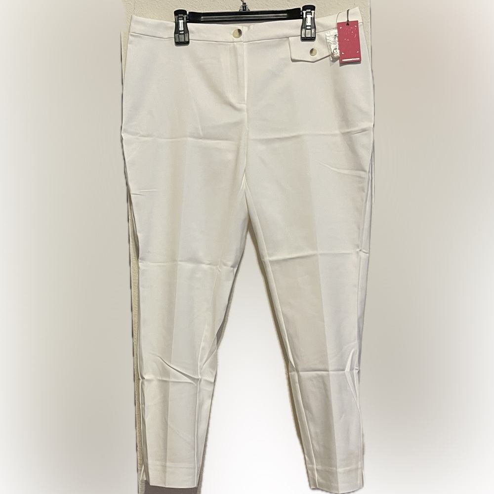 Vince Camuto Ladies pants White 14W NWT